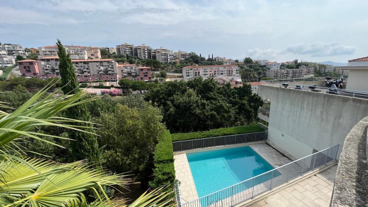 La Villa Ondine - Spacieux Appartement Sur Les Collines Nicoises - Piscine - 2 Parkings - Clim - Wifi Nice Exteriör bild